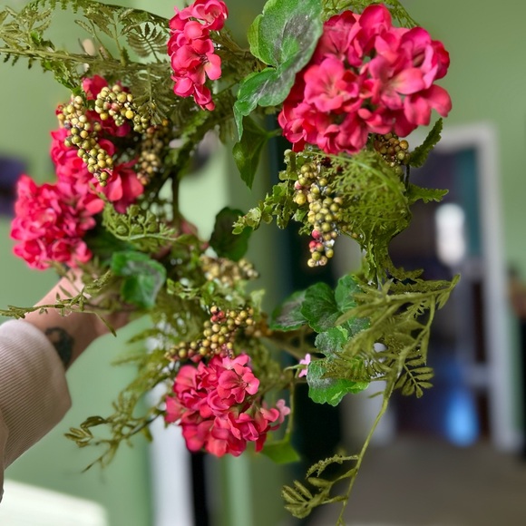 VTG Handmade Faux Floral Pink Large Florals Circle Hanging Wreath Art Decor - Picture 3 of 7